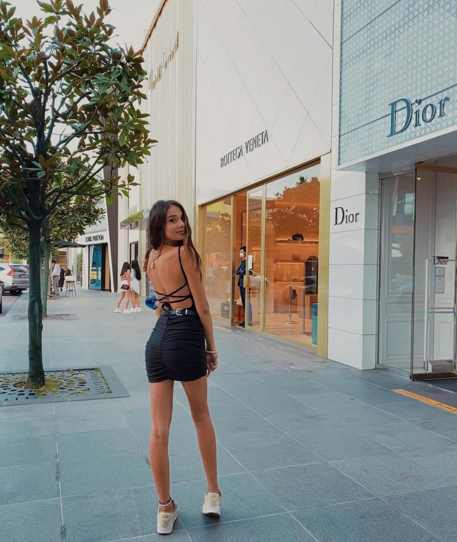 Merve Taşkın'ın aylık kazancı dudak uçuklattı - Resim: 16