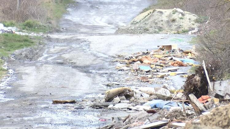 Yol kaçak hafriyattan geçilmez oldu: Yakaladık bize silah çektiler - Resim: 7