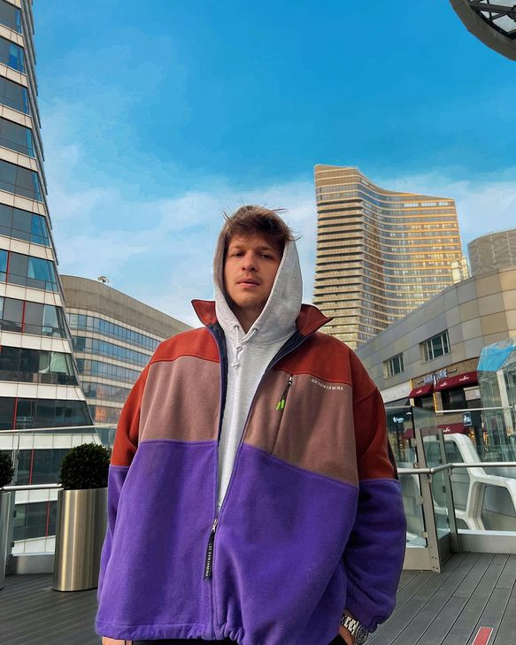 Ünlü oyuncu Burak Yörük trafiği birbirine kattı! İETT şoförüne saldırdı - Resim: 7