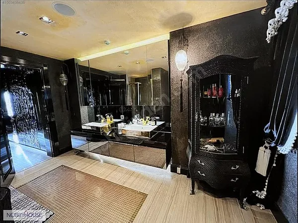 Şafak Sezer'in, 25 milyon lira istediği ultra lüks villasını neden satamadığı belli oldu - Resim: 15