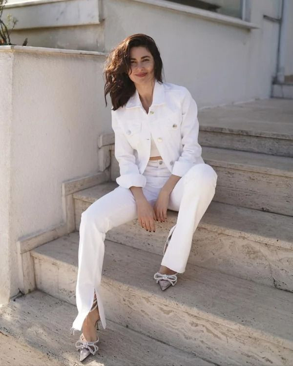 ''Üç Kuruş’' dizisinin Bahar’ı, Nesrin Cavadzade’den çarpıcı Budistlik itirafı - Resim: 11