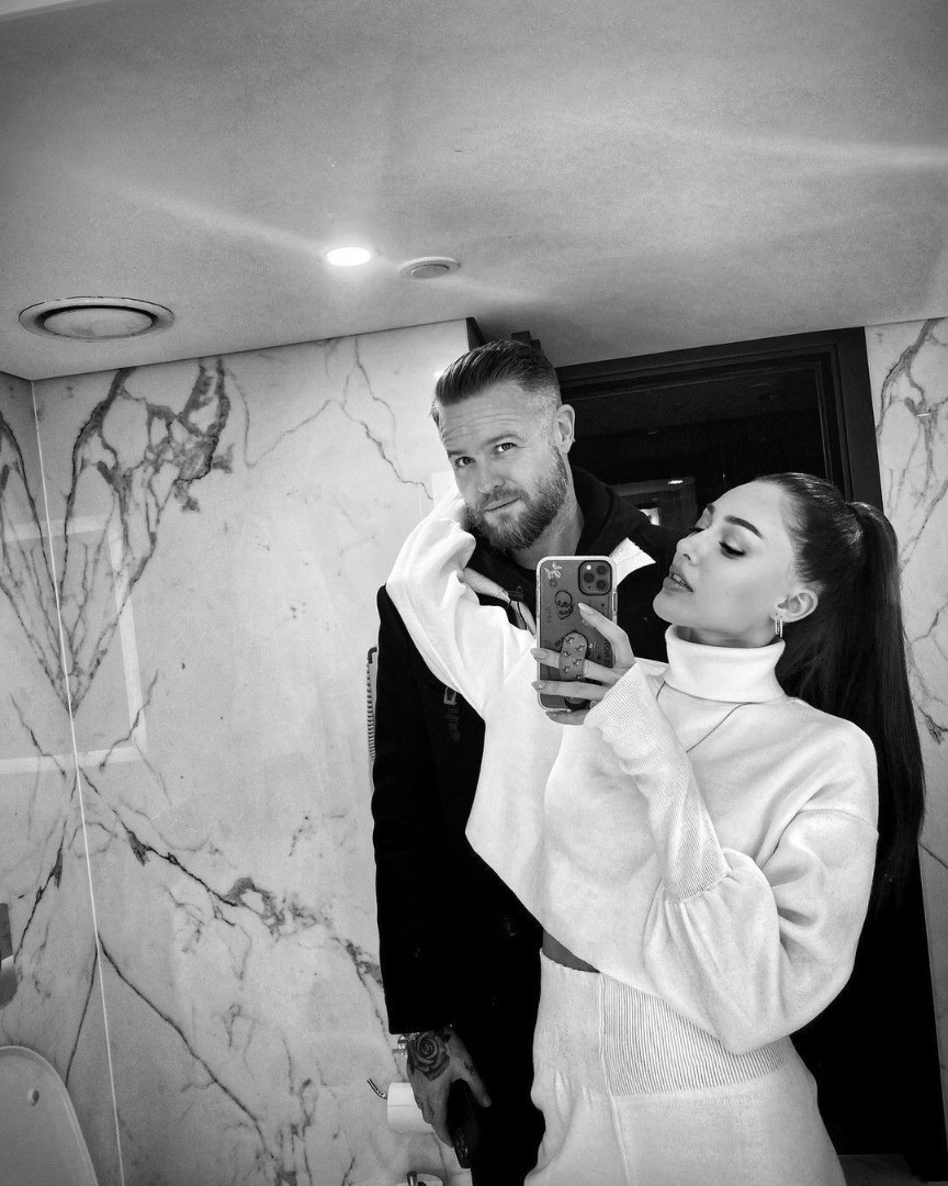 Dilan Çiçek Deniz hakkındaki o gerçek herkesi hayrete düşürdü! Henüz 15 yaşındayken... - Resim: 4