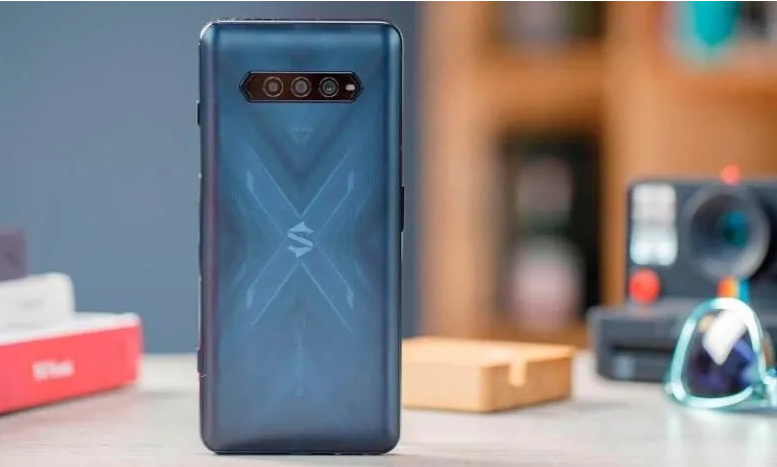 Oyun konsolu olarak kullanılabilecek telefonlar - Resim: 3