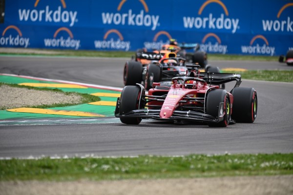 F1 Emilia-Romagna Grand Prix'sinde sprint yarışının galibi belli oldu - Resim: 17