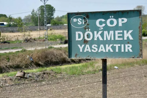 Bayır deresi öyle pis ki içinde at ölüsü bile var - Resim: 7