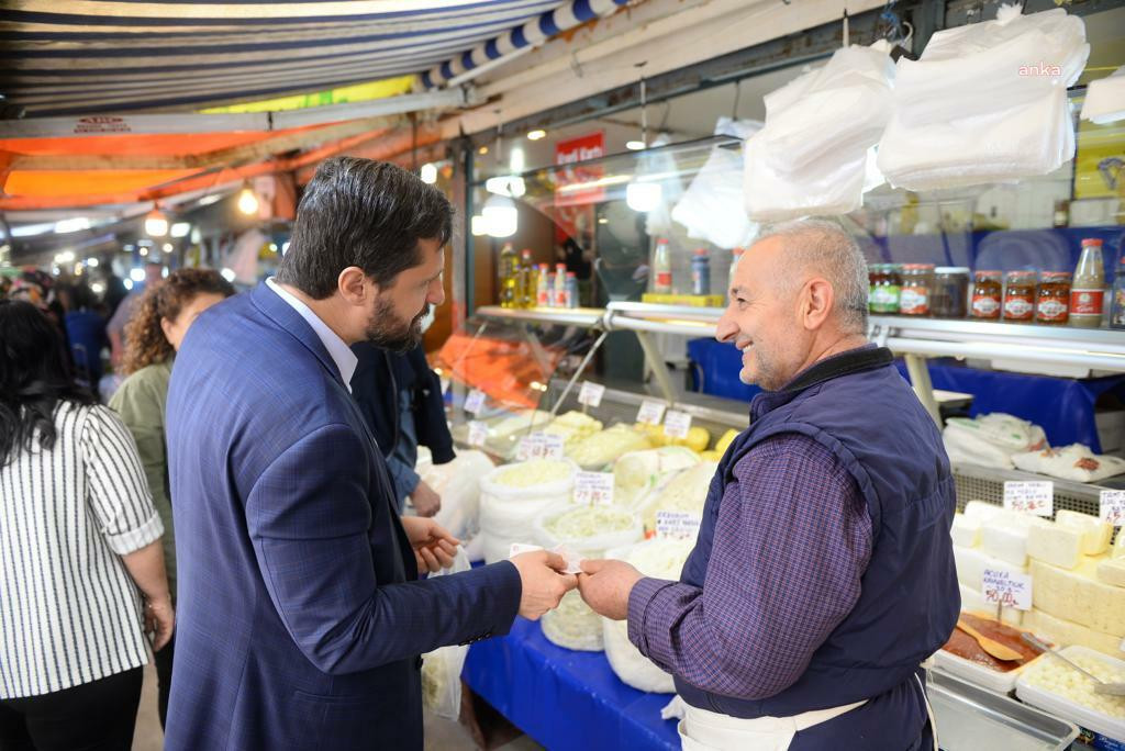 CHP İzmir İl Başkanı Yücel 200 lira ile Pazar alışverişine çıktı “İki öğün tencere kaynatmak imkansız” - Resim: 2