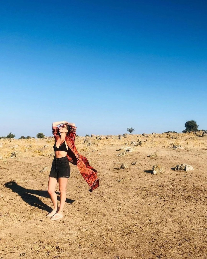 Aslı Enver’e aşk acısını unutturan reklam anlaşması. Aldığı para dudak uçuklattı - Resim: 17