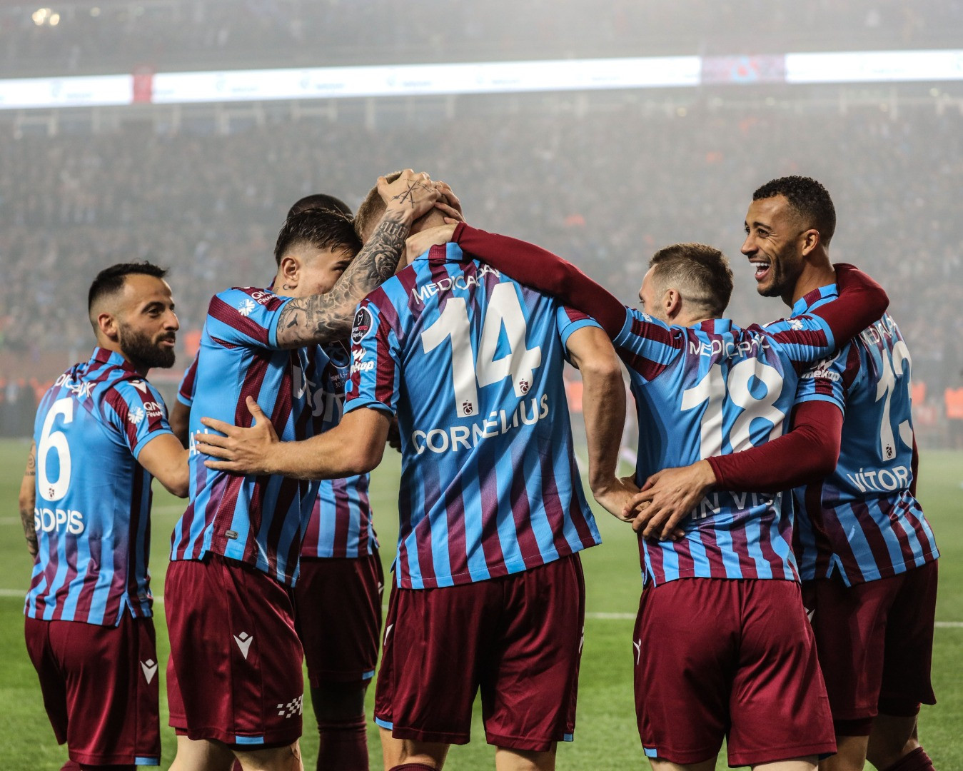 Trabzonspor şampiyonluk kutlamalarına başladı - Resim: 11
