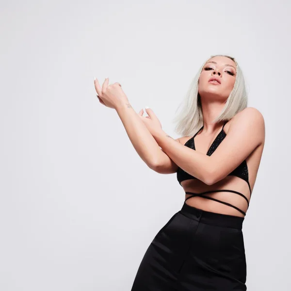 Ece Seçkin'in, reklam anlaşmasından alacağı ücret dudak uçuklatıyor - Resim: 14