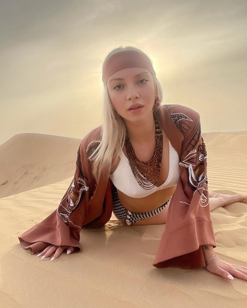 Ece Seçkin'in, reklam anlaşmasından alacağı ücret dudak uçuklatıyor - Resim: 8