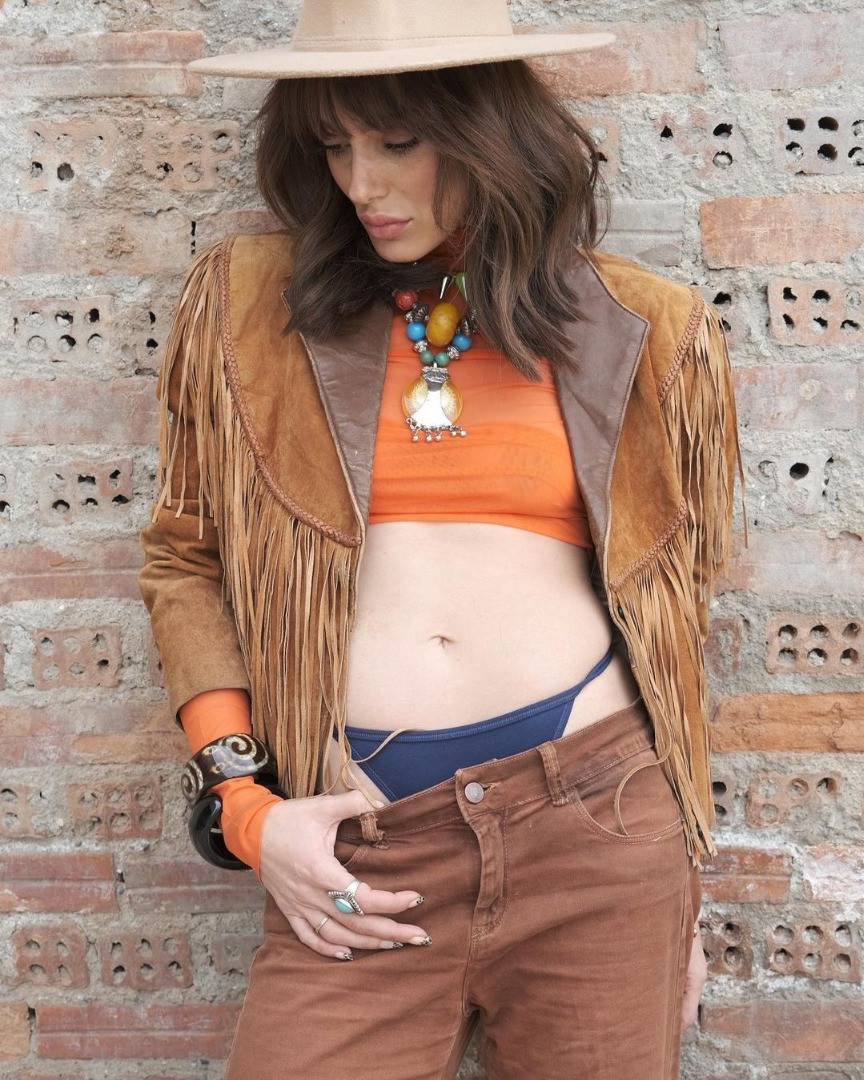 Bestemsu Özdemir’in ip bikinisi olay oldu! ''Onu da giymeseydin'' - Resim: 2