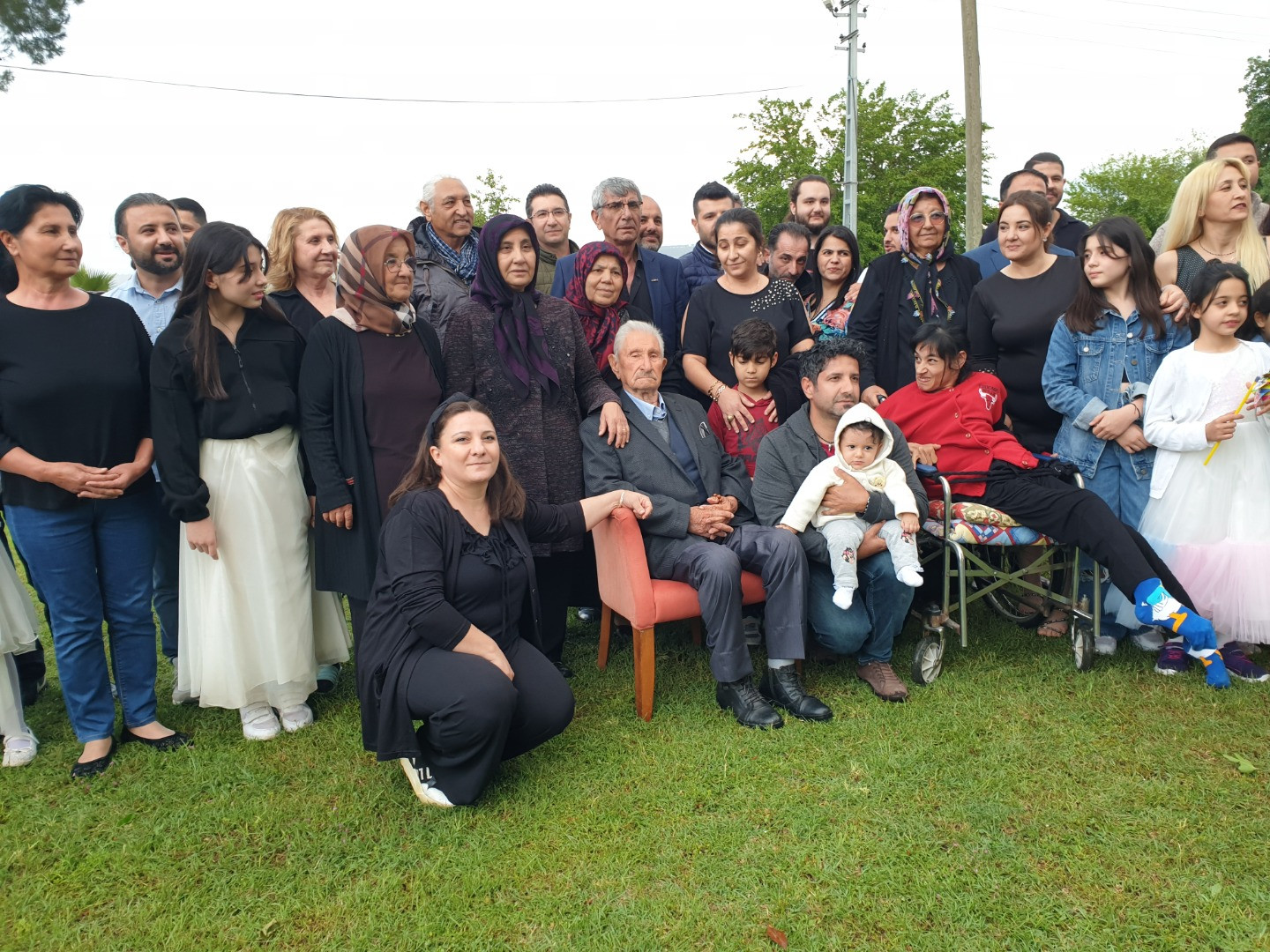 100 yaşına giren adama sürpriz doğum günü partisi - Resim: 5