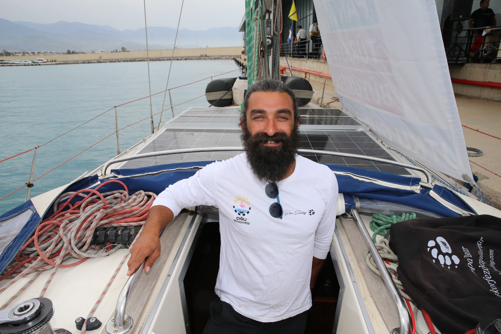 İklim değişikliğine dikkati çekmek için yelken açan denizciler Hatay'a ulaştı - Resim: 4