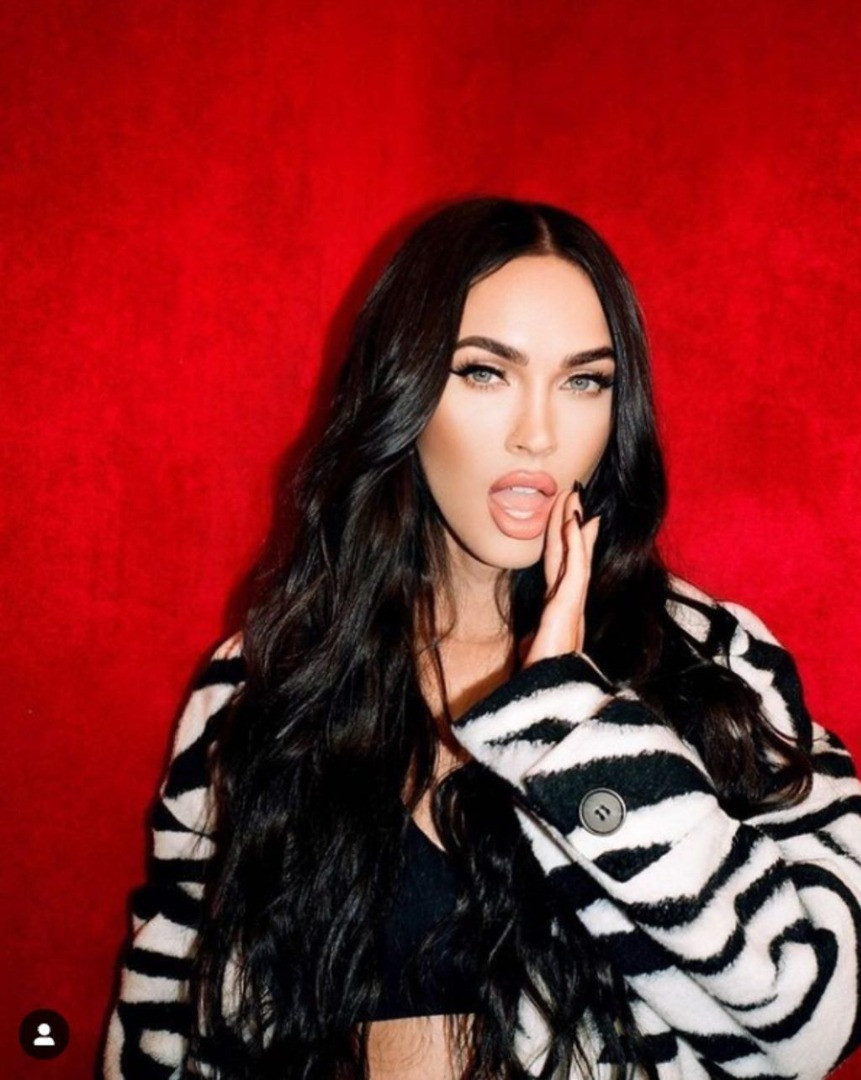 Ünlü oyuncu Megan Fox'dan, şok eden cinsel ilişki itirafı: Tulumumun arasına delik açtırdım - Resim: 12