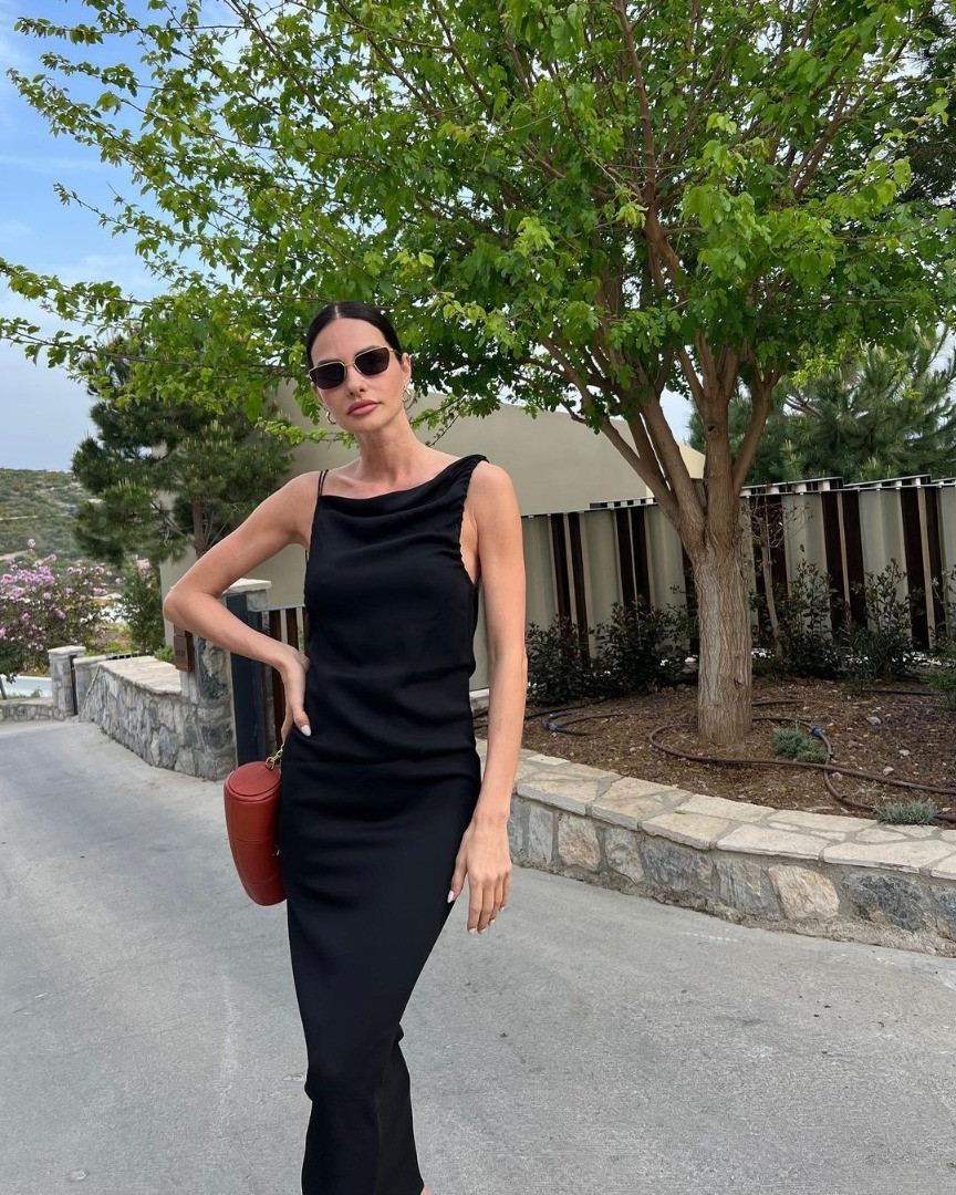 Yasemin Özilhan 'Giydiğiniz kıyafetler pahalı' sorusunu yanıtladı: Peynir de süt de pahalı - Resim: 11