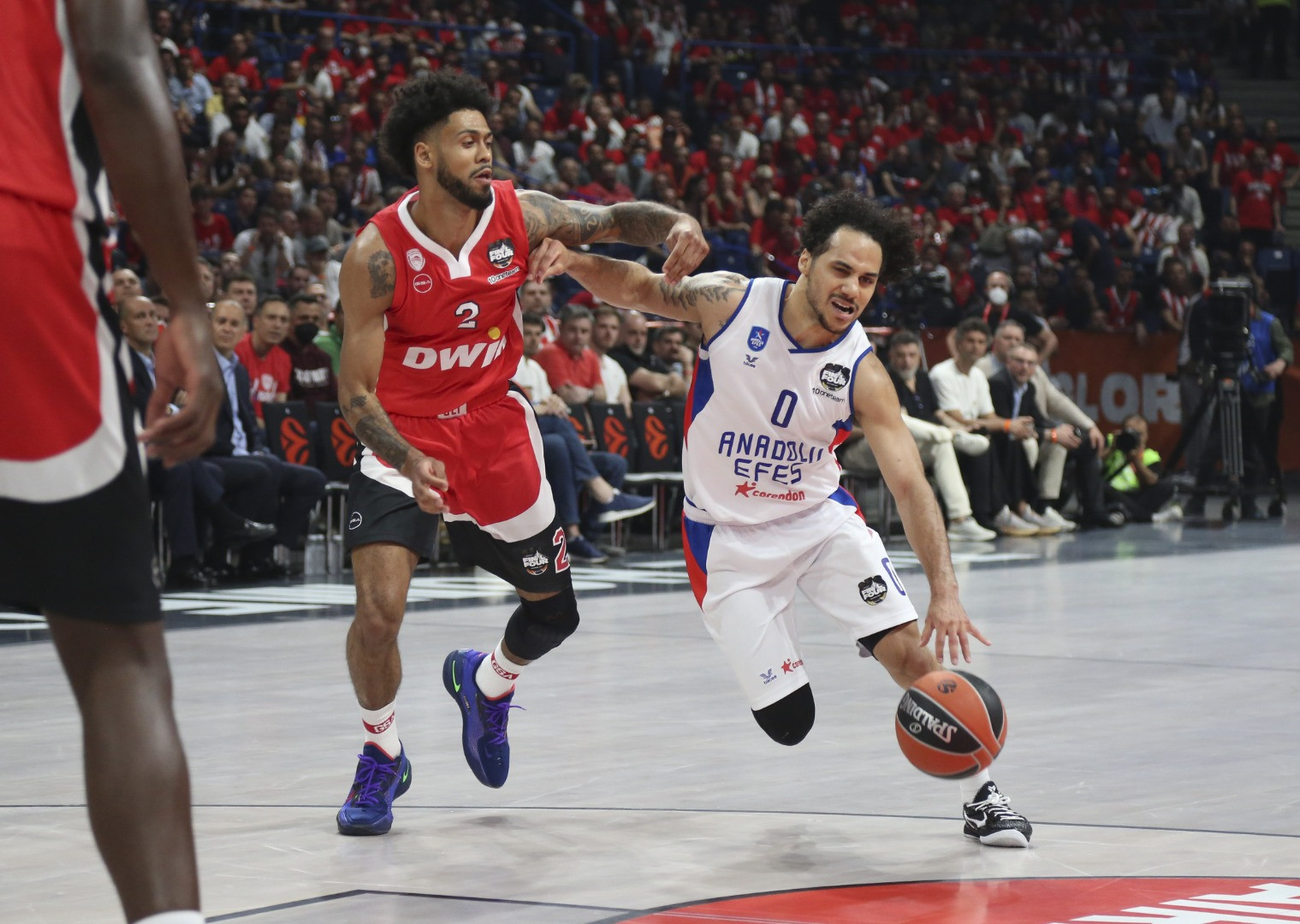 İşte Anadolu Efes'in tarih yazdığı maçın öyküsü - Resim: 8