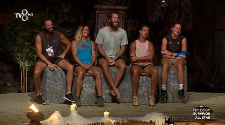 Survivor'da sürpriz veda! İddialı yarışmacının Dominik macerası sona erdi - Resim: 8