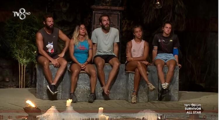 Survivor'da sürpriz veda! İddialı yarışmacının Dominik macerası sona erdi - Resim: 10