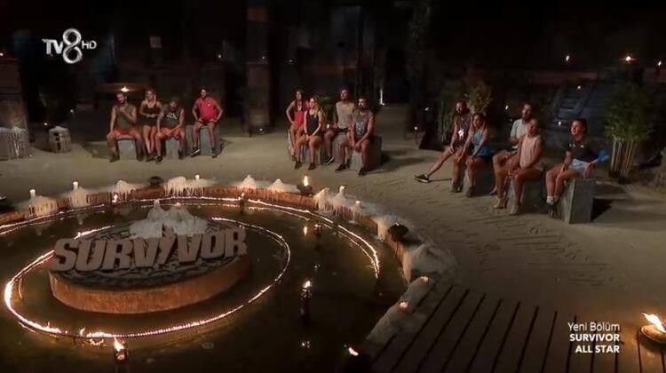 Survivor'da sürpriz veda! İddialı yarışmacının Dominik macerası sona erdi - Resim: 9