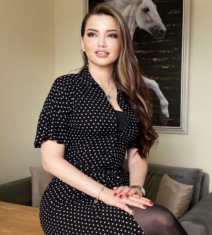 ''Çapa'' ve ''Tuzlu su'' ile eş ve sevgilileri bağlama tavsiyesi veren Esra Ezmeci'ye, büyücülük suçlaması - Resim: 2