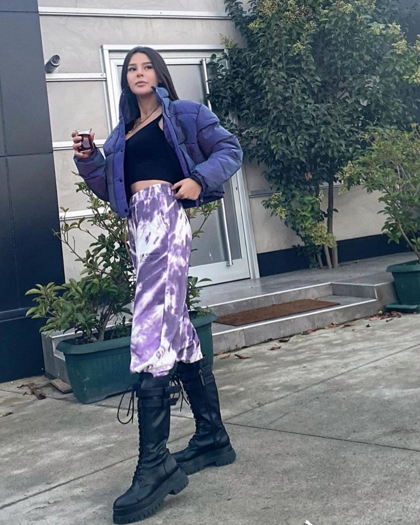 Ünlü oyuncu Eda Elif Başlamışlı’nın sapık komşusu başına bela oldu! Uygunsuz fotoğraflarını… - Resim: 14