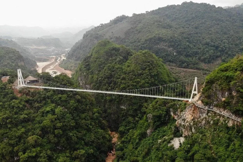 Bu köprüden geçmek yürek istiyor - Resim: 1