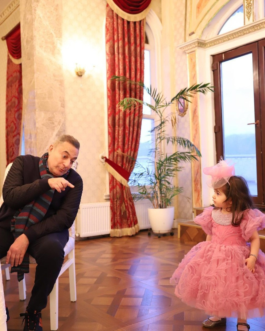 Ünlülerin bilinmeyen hastalıkları ortaya çıktı! Üçü de aynı dertten kendini yiyip bitiriyor - Resim: 10