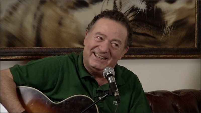 Ünlülerin bilinmeyen hastalıkları ortaya çıktı! Üçü de aynı dertten kendini yiyip bitiriyor - Resim: 3