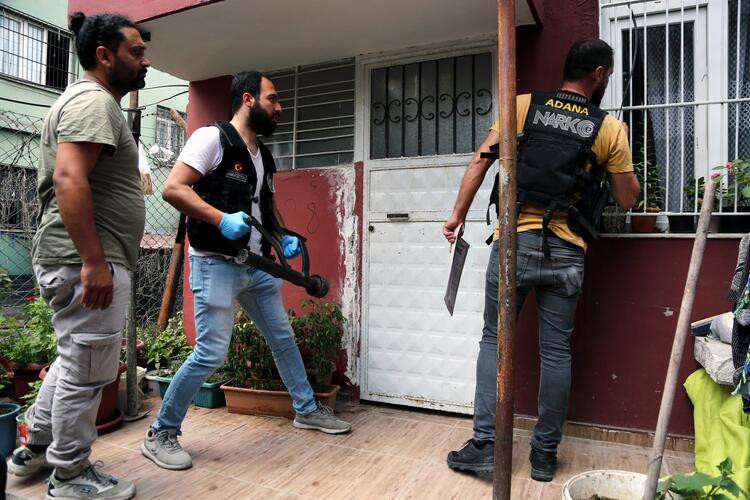 Kümesten 35 kök Hint keneviri çıktı! ‘Kullanmak için’ dedi... - Resim: 6