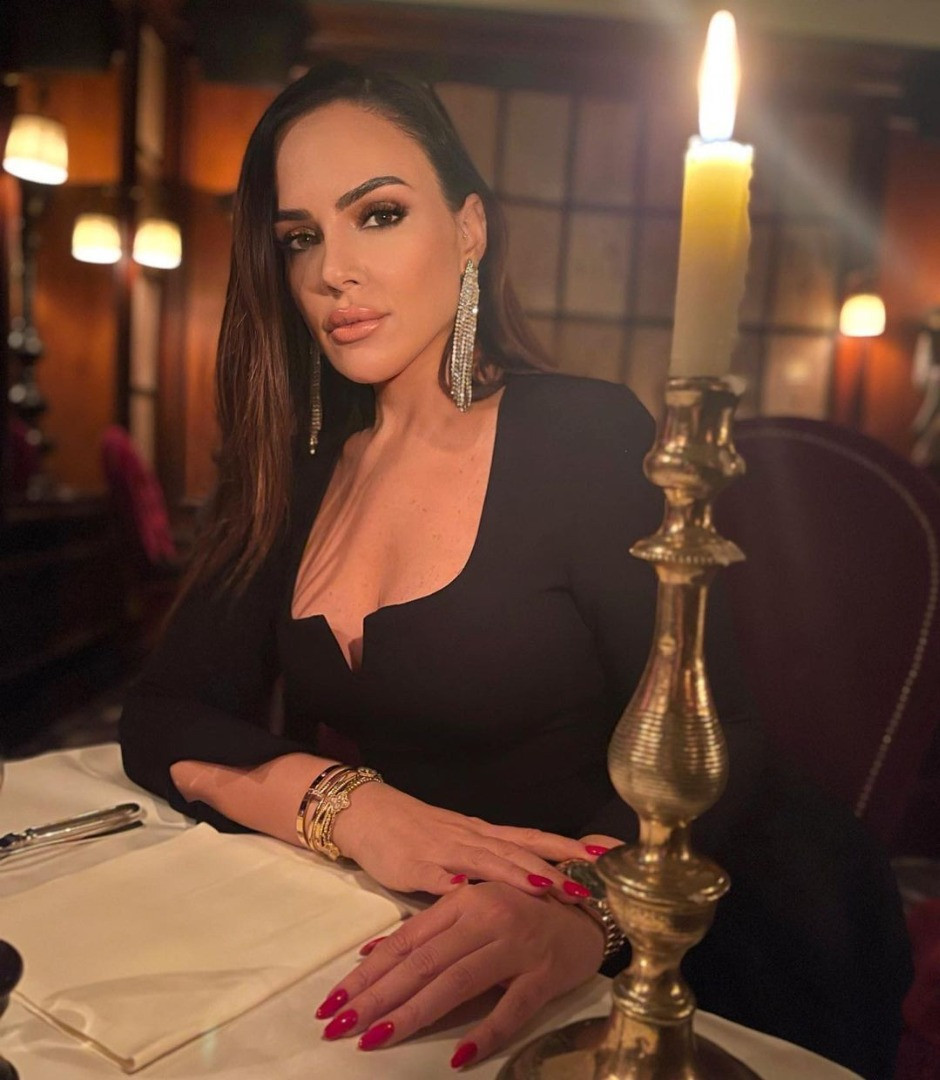 Buket Aydın’ın robot süpürge reklamından alacağı para dudak uçuklattı - Resim: 34