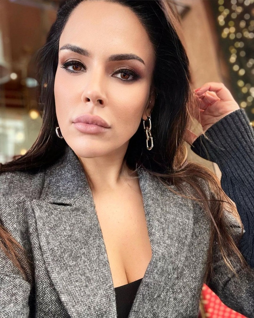 Buket Aydın’ın robot süpürge reklamından alacağı para dudak uçuklattı - Resim: 12