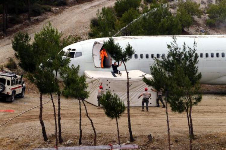 KKTC'de nefes kesen tatbikat: Şehit Teğmen Caner Gönyeli-2022 - Resim: 26