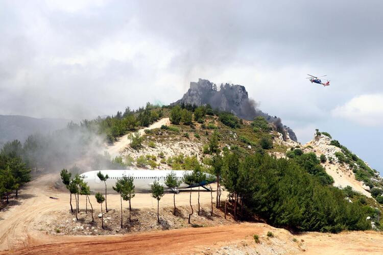 KKTC'de nefes kesen tatbikat: Şehit Teğmen Caner Gönyeli-2022 - Resim: 6