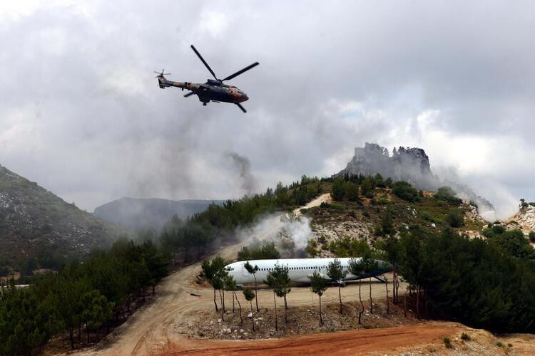 KKTC'de nefes kesen tatbikat: Şehit Teğmen Caner Gönyeli-2022 - Resim: 5