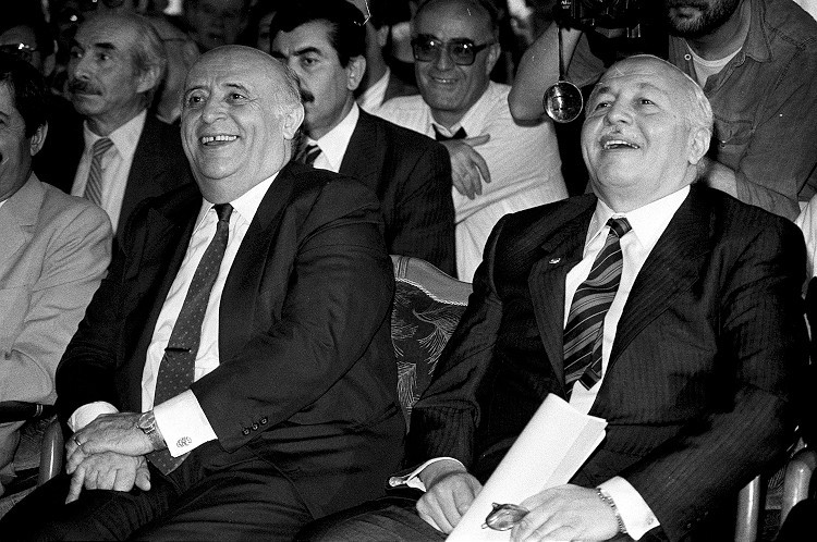 Binaenaleyh mekanın cennet olsun. Isparta'nın köyünden çıktı, Türkiye Cumhuriyeti'nin Cumhurbaşkanı oldu. Her şeyi Atatürk'e borçlu olduğunu biliyordu - Resim: 7