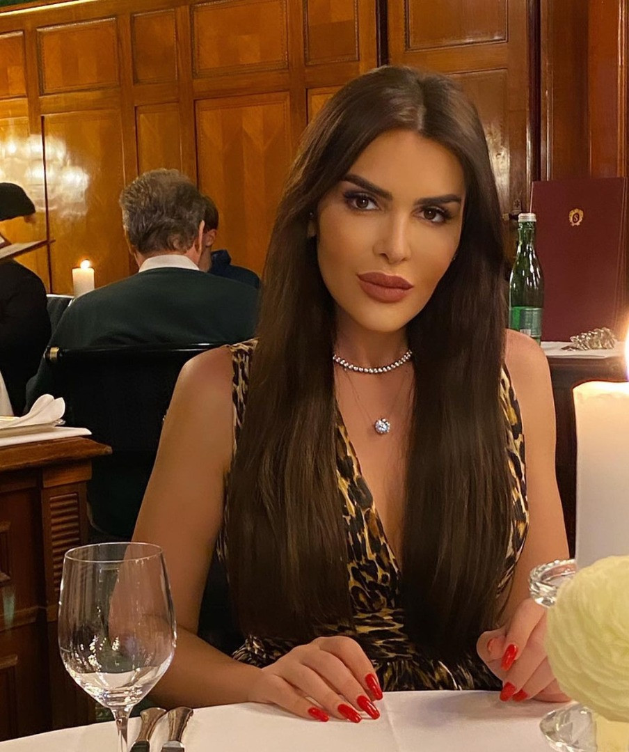 Selin Ciğerci mankenlere taş çıkardı! 13 kilo vermişti - Resim: 6