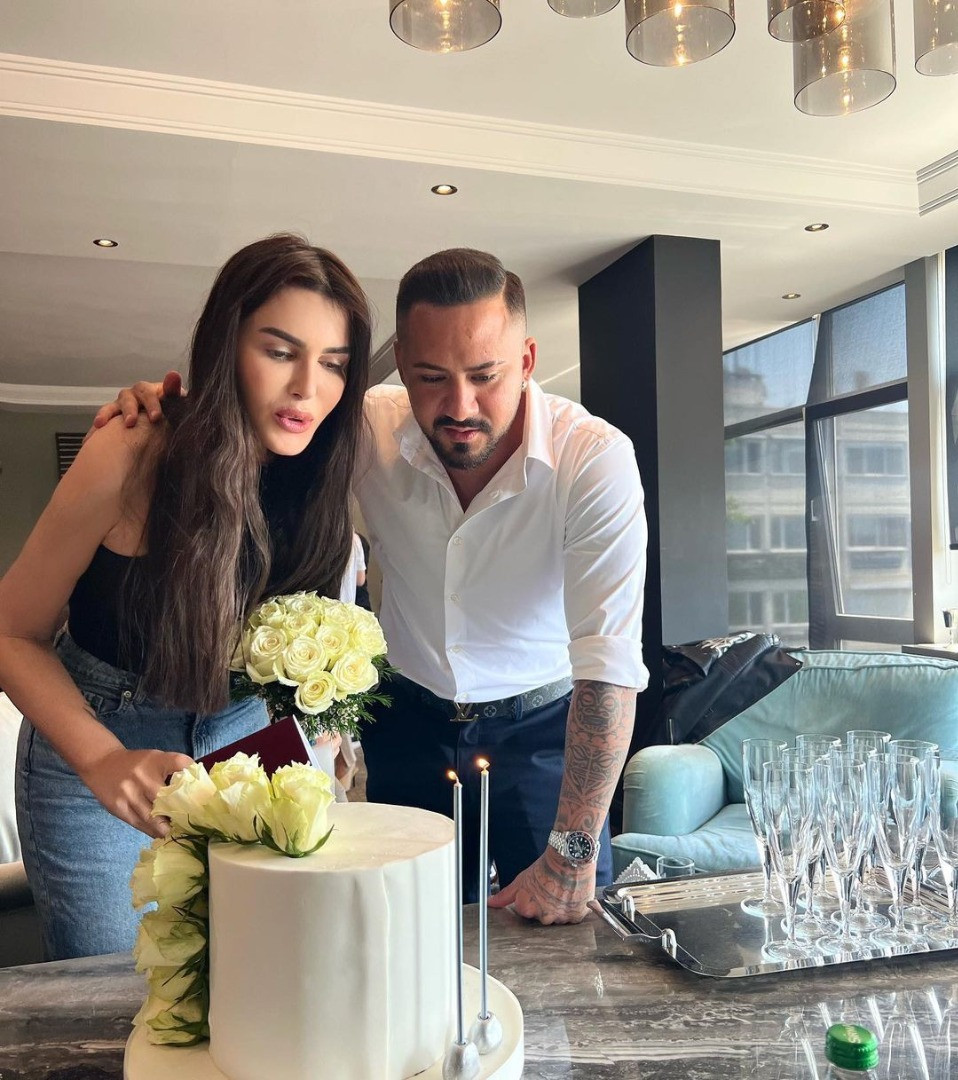 Selin Ciğerci mankenlere taş çıkardı! 13 kilo vermişti - Resim: 13