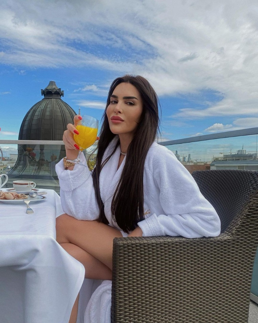 Selin Ciğerci mankenlere taş çıkardı! 13 kilo vermişti - Resim: 5