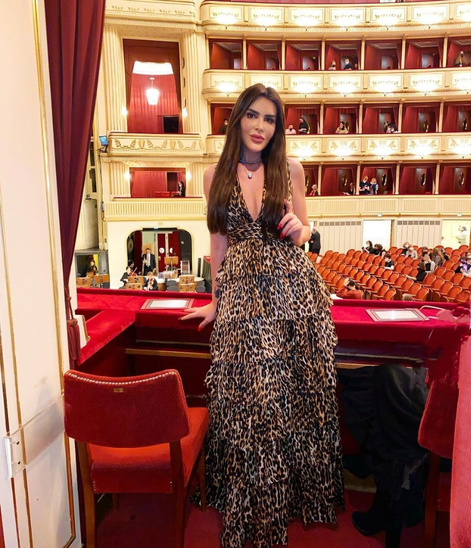 Selin Ciğerci mankenlere taş çıkardı! 13 kilo vermişti - Resim: 7