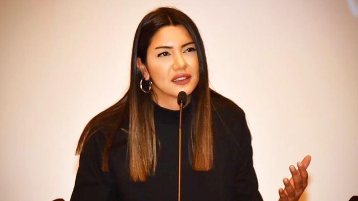 FOX TV'den ayrılmıştı. Dişi Savaş Ay Fulya Öztürk transferi patlattı - Resim: 10