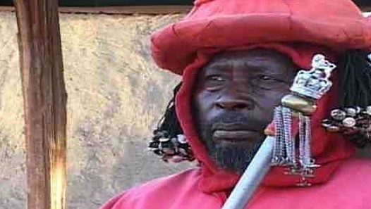 Söylemleriyle yeniden gündeme gelen Hasan Mezarcı kendisini Mesih ilan eden tek kişi değil. İşte kendisini Mesih ya da Tanrı ilan eden 17 kişi - Resim: 10