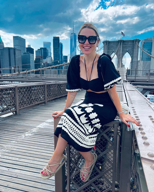 Ünlülerden bayram mesajları - Resim: 7