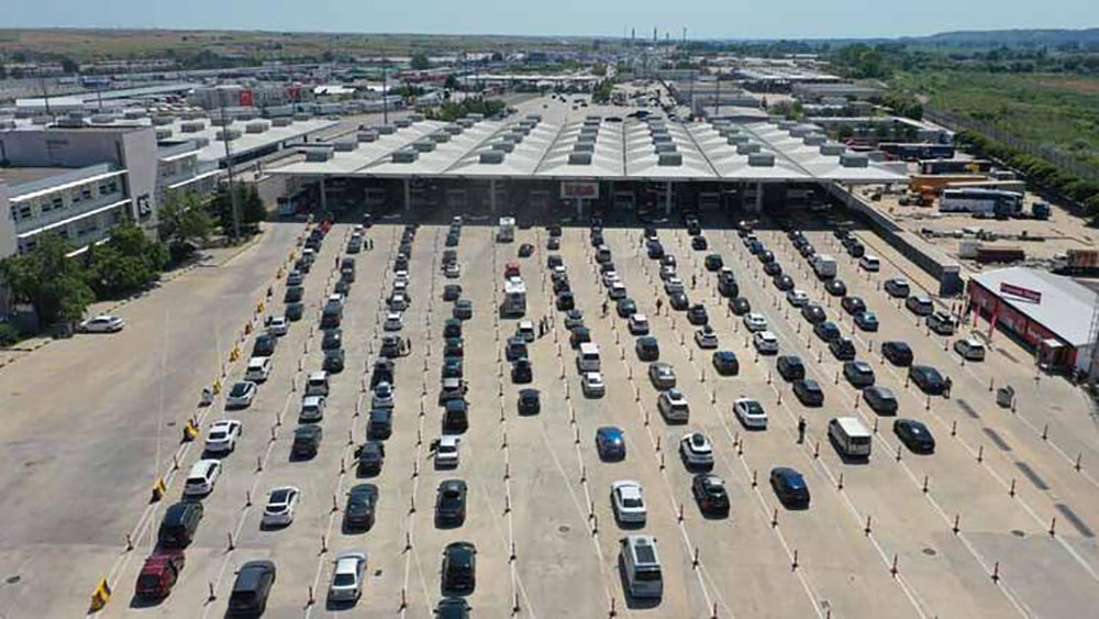 Kapıkule'de gurbetçi yoğunluğu - Resim: 2