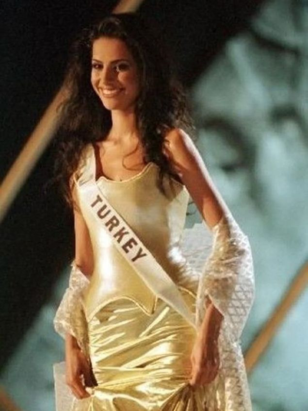 Onlar Türkiye’nin en güzel kadınları! İşte 1929’dan günümüze Miss Turkey birincileri - Resim: 57