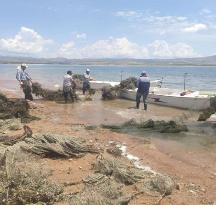 Hirfanlı'da 'hayalet ağ' katliamı! Deniz altında ölüm saçıyorlar…. - Resim: 3