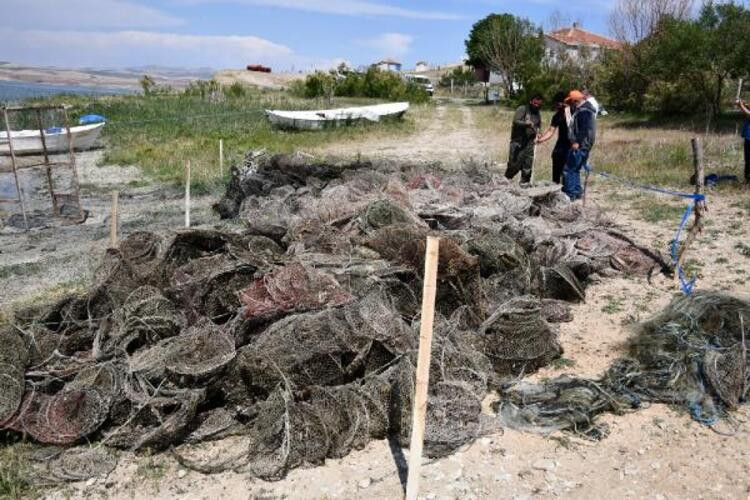 Hirfanlı'da 'hayalet ağ' katliamı! Deniz altında ölüm saçıyorlar…. - Resim: 6