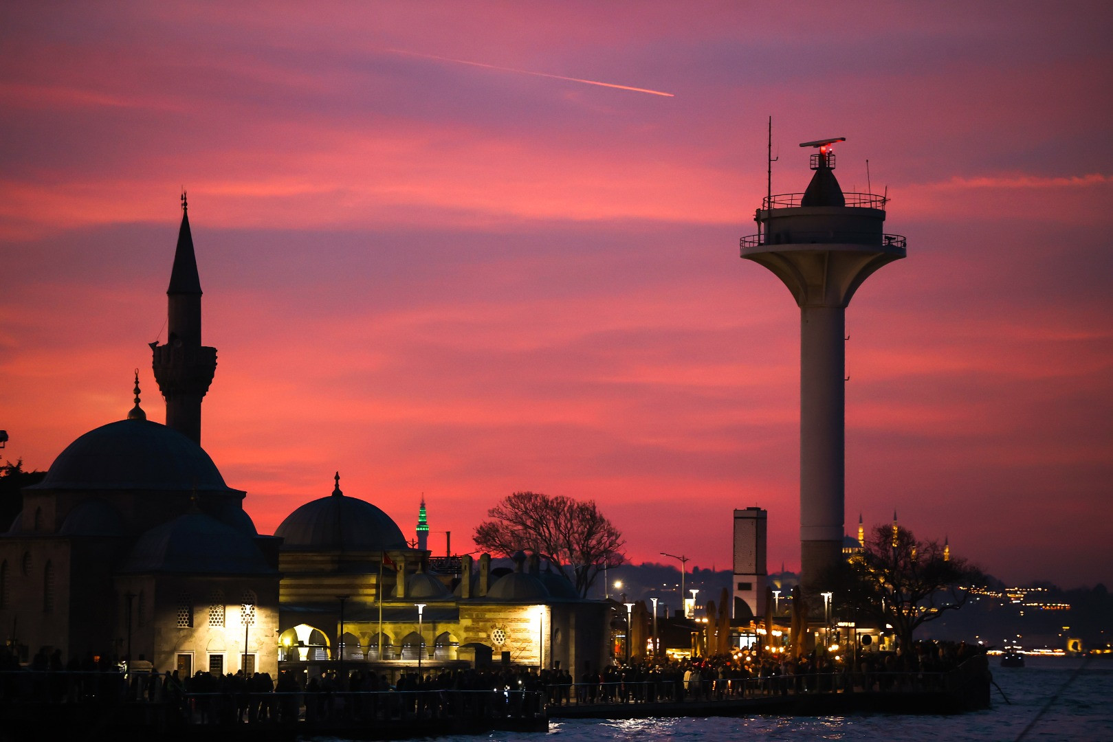 İstanbul'da günbatımı. Manzarayı görenler dönüp bir kez daha baktı - Resim: 1