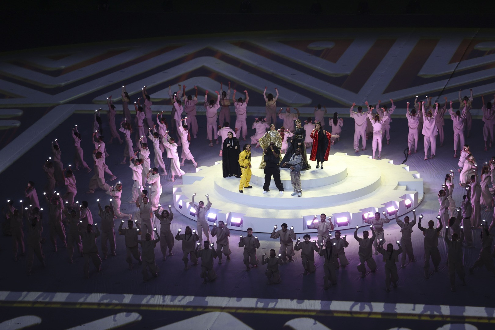 Katar'da görkemli son. Kapanış töreni gerçekleştirildi - Resim: 13