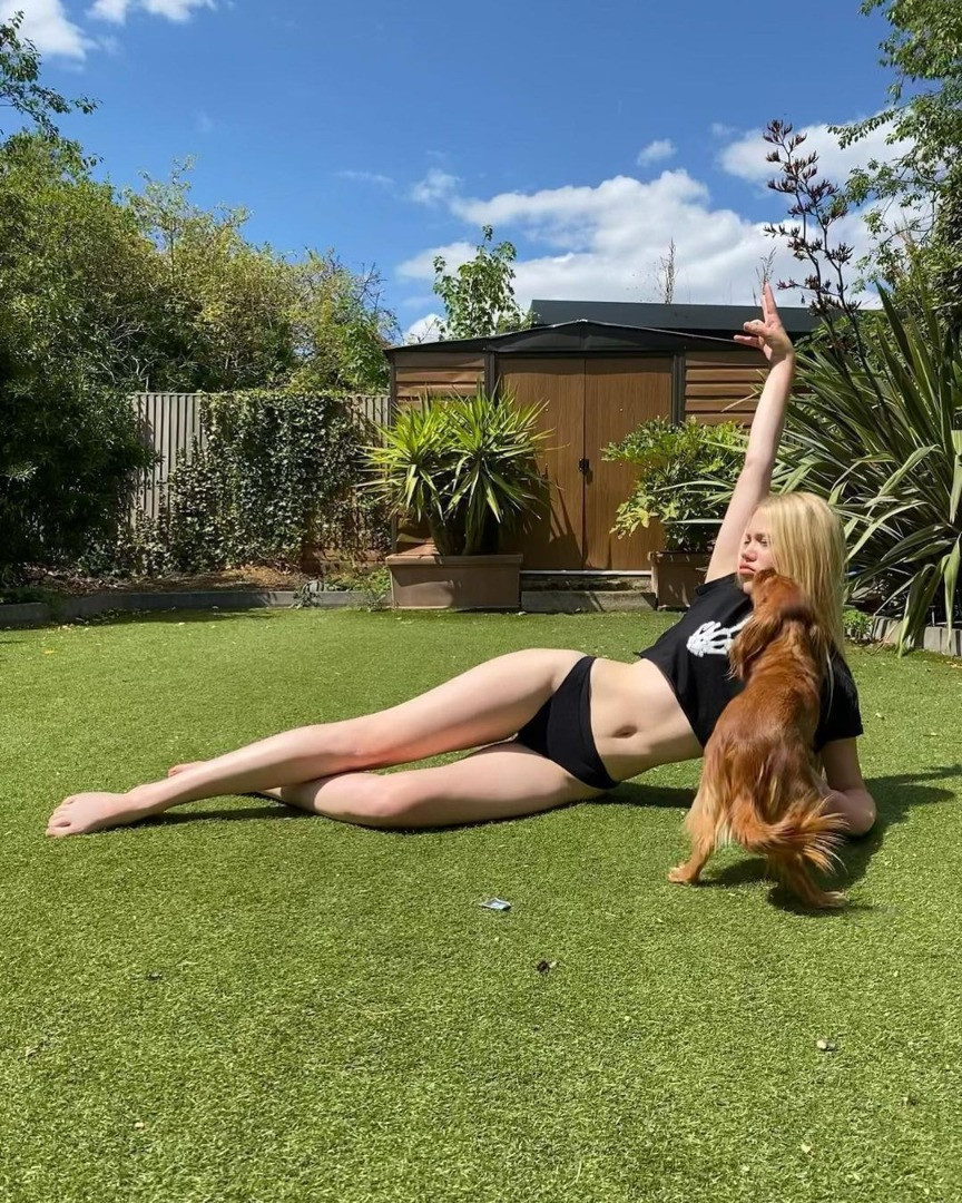 Serel Yereli'nin ayna selfiesi gündem oldu - Resim: 4