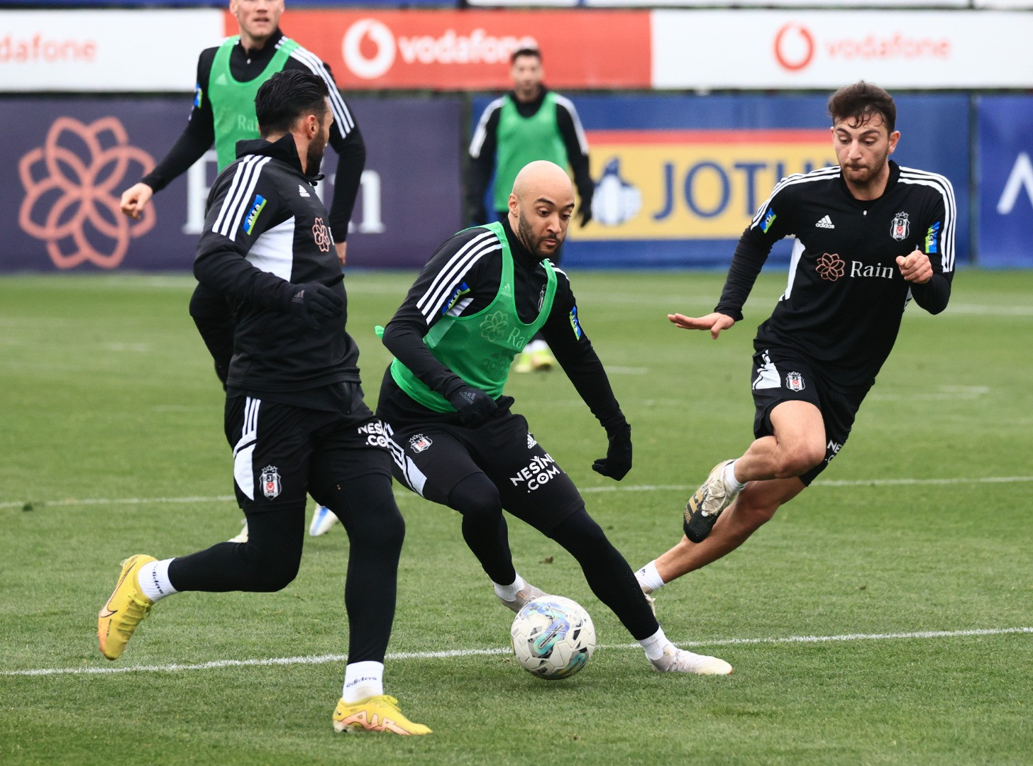 Çebi'den Ümraniye çıkarması - Resim: 11